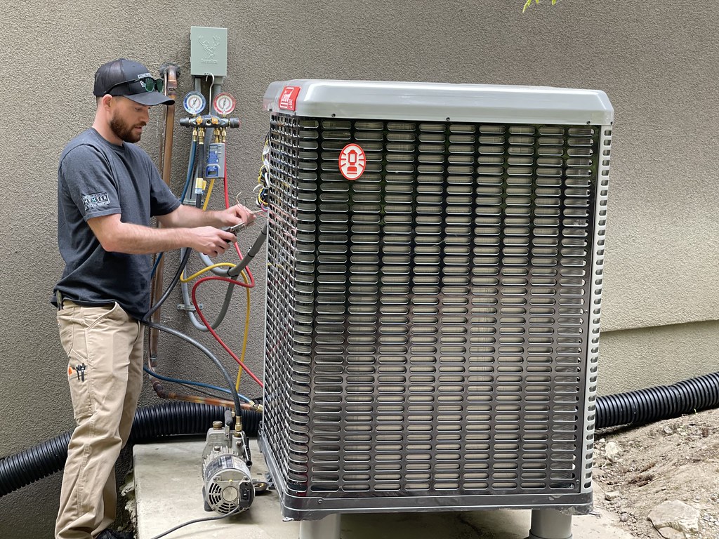 Training Course in Heat Pumps